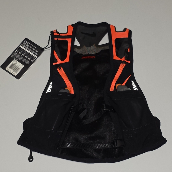 nike kiger vest
